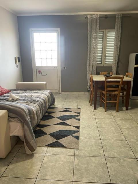 Airport Apartment Happyhouse Fiumicino Extérieur photo